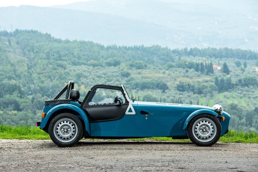  Caterham Seven 160 2014 года  (UK) (фото 3 из 26)